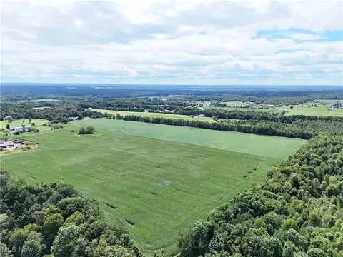 Fletcher Rd, Middlefield, OH 44062 photo 16