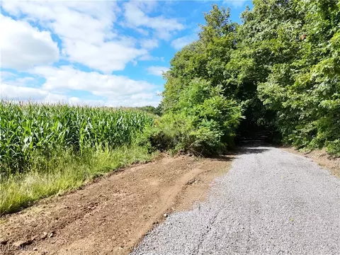 Fletcher Rd, Middlefield, OH 44062 photo 9