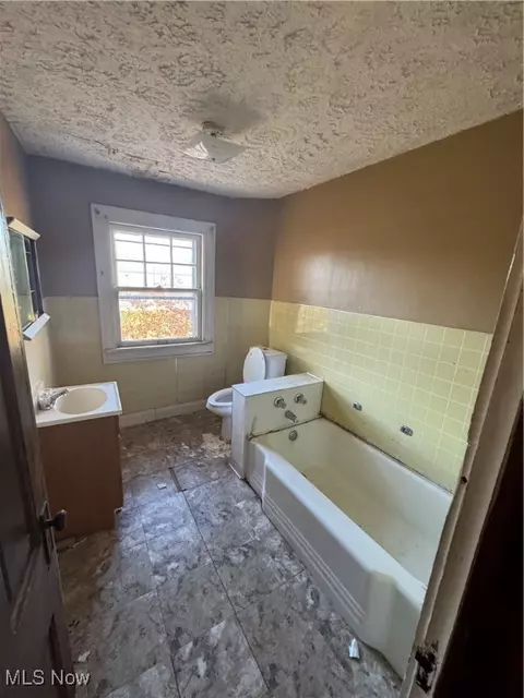 3319 Superior Ave, Ashtabula, OH 44004 photo 6
