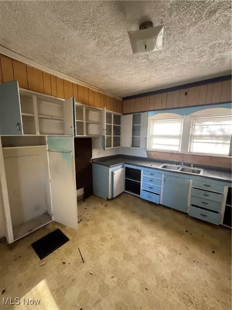 3319 Superior Ave, Ashtabula, OH 44004 photo 11