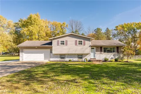 7086 Woodell Ave NE, Canton, OH 44721