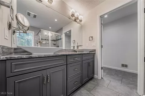5270 Brainard Rd, Solon, OH 44139 photo 22