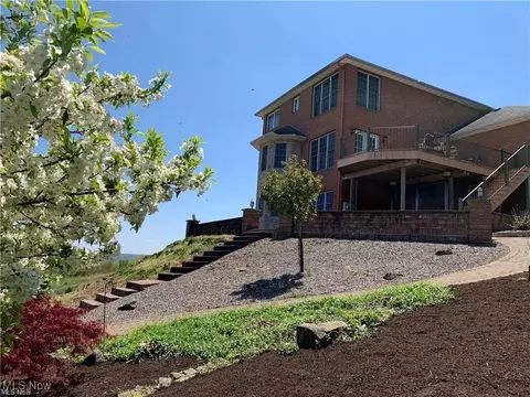 Exterior - 3 Retilly Dr, Coshocton, OH 43812 photo 6 of 7