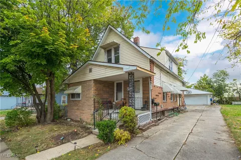 3045 W 104th St, Cleveland, OH 44111