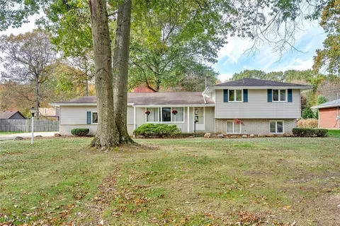 7692 W Parkside Dr, Boardman, OH 44512