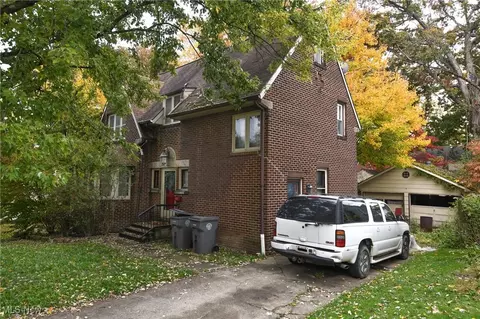 125 Brookline Ave, Youngstown, OH 44505