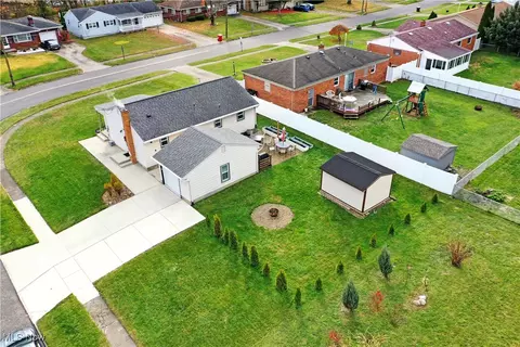View/Area - 940 Edenridge Dr, Boardman, OH 44512 photo 2 of 6
