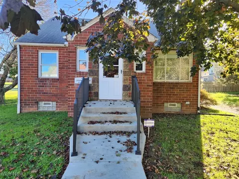 1238 Arlington Ave SW, Canton, OH 44706