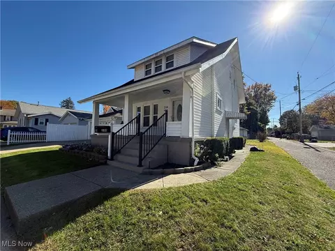 250 Ross Ave NW, New Philadelphia, OH 44663