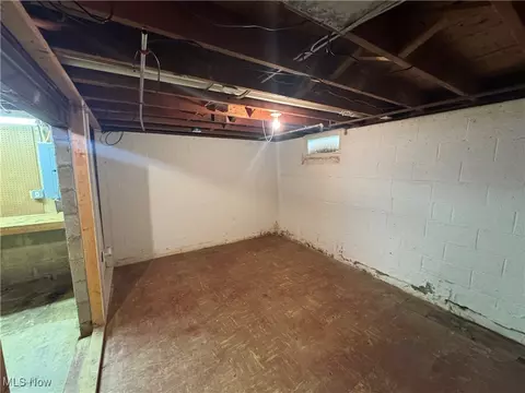244 13th St, Elyria, OH 44035 photo 12
