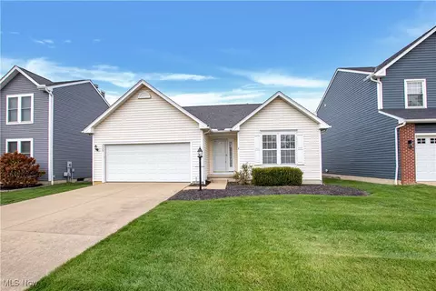 3335 Sleepy Hollow Rd, Brunswick, OH 44212