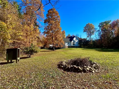 Exterior - 4255 River Rd, Perry, OH 44081 photo 8 of 8