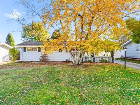 9131 Cambridge Dr, Northfield, OH 44067