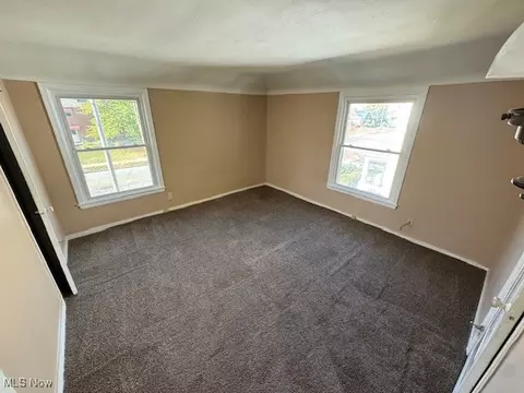 1507 Babbitt Rd, Euclid, OH 44132 photo 8