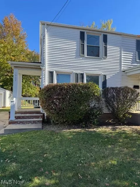 1507 Babbitt Rd, Euclid, OH 44132