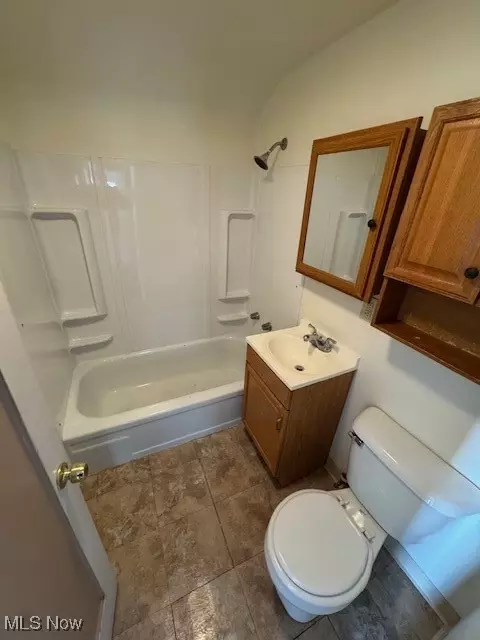 1507 Babbitt Rd, Euclid, OH 44132 photo 7