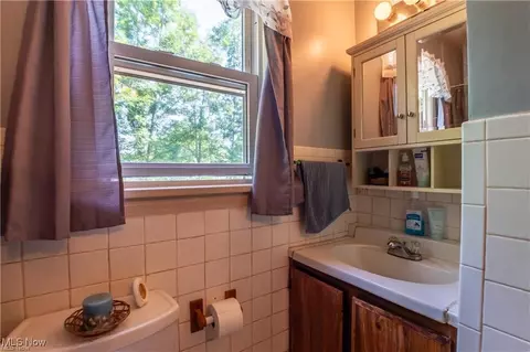 Bath - 3007 E Waterloo Rd, Akron, OH 44312 photo 2 of 2