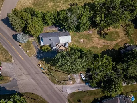 View/Area - 3007 E Waterloo Rd, Akron, OH 44312 photo 2 of 3