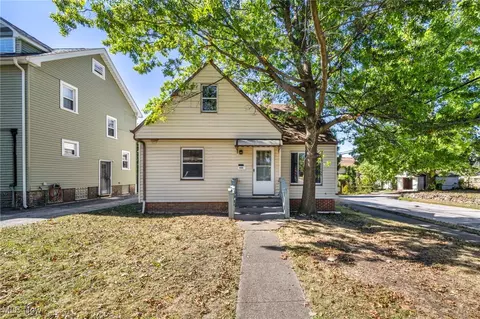 4888 E 85th St, Garfield Heights, OH 44125