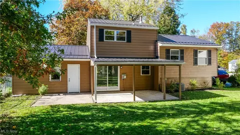 9130 Elm Cir, Windham, OH 44288 photo 29