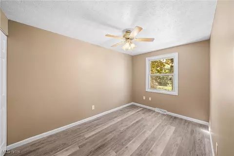 9130 Elm Cir, Windham, OH 44288 photo 18