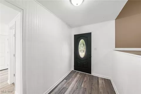 9130 Elm Cir, Windham, OH 44288 photo 8