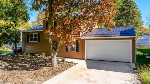 9130 Elm Cir, Windham, OH 44288 photo 28