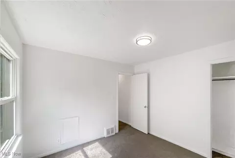 24451 Devoe Ave, Euclid, OH 44123 photo 12