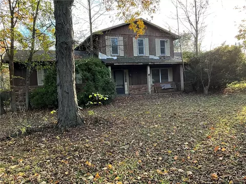 12120 New London Eastern Rd, Homerville, OH 44235