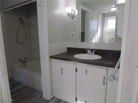 710 Myrtle Ave, Ashtabula, OH 44004 photo 21