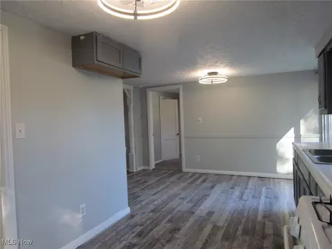 710 Myrtle Ave, Ashtabula, OH 44004 photo 12