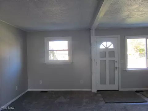 710 Myrtle Ave, Ashtabula, OH 44004 photo 14