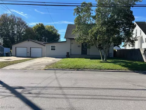 2902 23rd St, Parkersburg, WV 26101