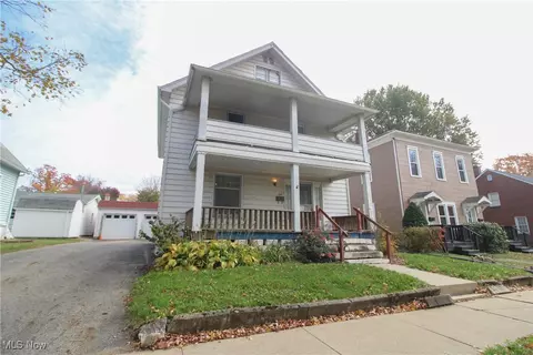 148 S Vine St, Columbiana, OH 44408