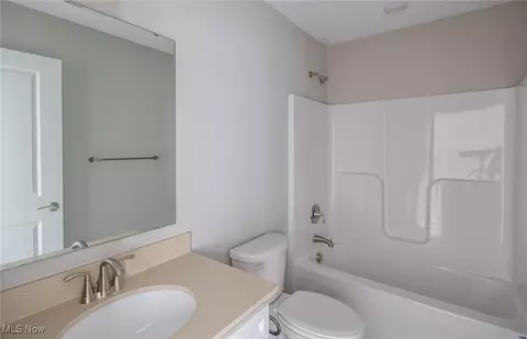 950 Memory Ln # -3, Aurora, OH 44202 photo 18