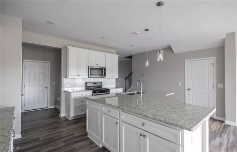 950 Memory Ln # -3, Aurora, OH 44202 photo 9