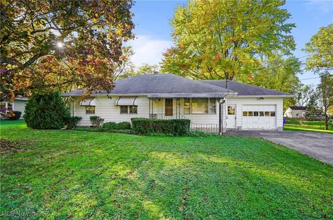 3987 J A Vaughn Ave, Rootstown, OH 44272