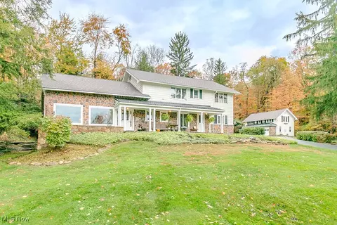 10331 Butternut Rd, Chesterland, OH 44026
