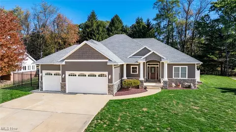 2760 E Military Rd, Zanesville, OH 43701