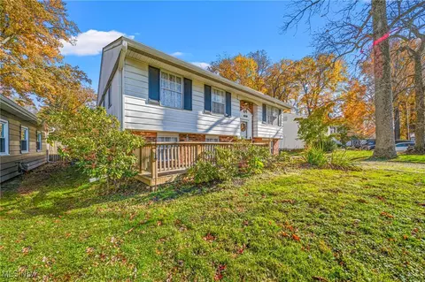 1861 Stirling Rd, Madison, OH 44057 photo 3