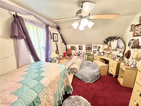 Bedroom - 1693 Elfleda St, Lorain, OH 44055 photo 5 of 9