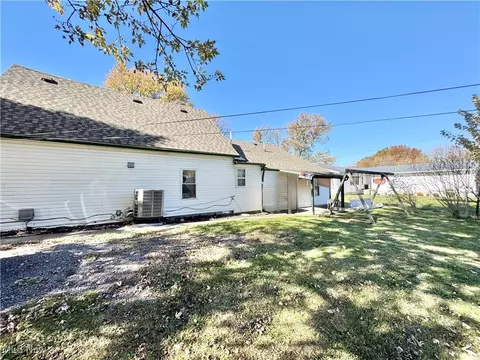 Exterior - 1693 Elfleda St, Lorain, OH 44055 photo 6 of 11