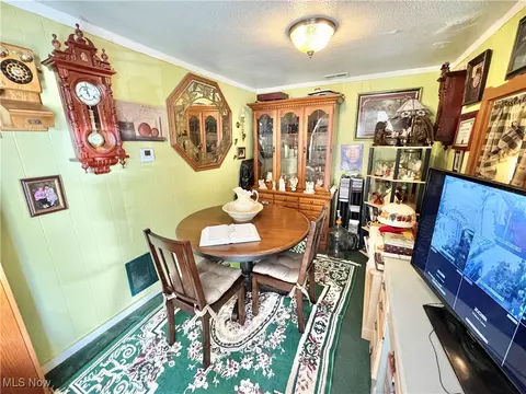 Dining - 1693 Elfleda St, Lorain, OH 44055 photo 1 of 1