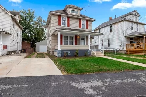 421 E Broad St, Elyria, OH 44035