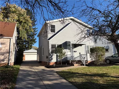12813 Oak Park Blvd, Garfield Heights, OH 44125