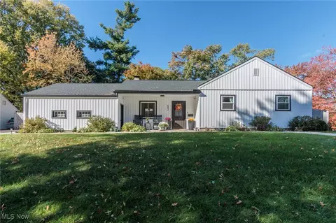 842 Cree Ave, Akron, OH 44305