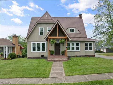 3652 Brightway St, Weirton, WV 26062