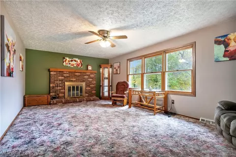 Living - 3637 Old Forge Rd, Rootstown, OH 44272 photo 1 of 2