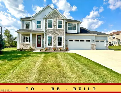 2693 Ledgestone Dr NW, Uniontown, OH 44685