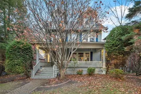 113 N Highland Ave, Akron, OH 44303
